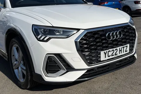 YC22HTZ Audi Q3 35 TFSI S Line 5dr S Tronic Thumbnail #52