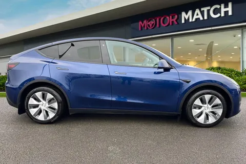 LC23GVN Tesla Model Y (Dual Motor) Long Range Auto 4WDE 5dr Thumbnail #4