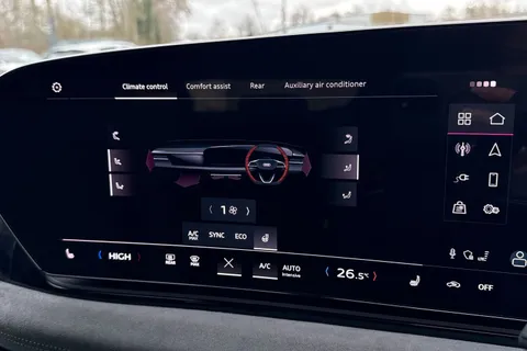 KW74VJY Audi A6 E-Tron Avant Avant Edition 1 e-tron performance  270,00 kW Thumbnail #23