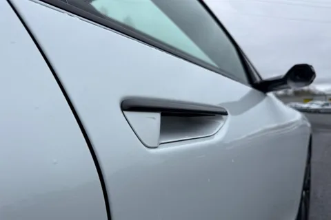 KW74VJY Audi A6 E-Tron Avant Avant Edition 1 e-tron performance  270,00 kW Thumbnail #32