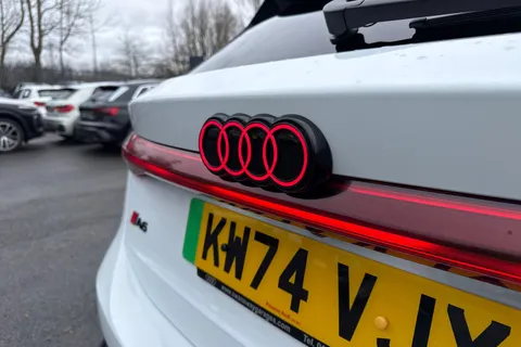 KW74VJY Audi A6 E-Tron Avant Avant Edition 1 e-tron performance  270,00 kW Thumbnail #37