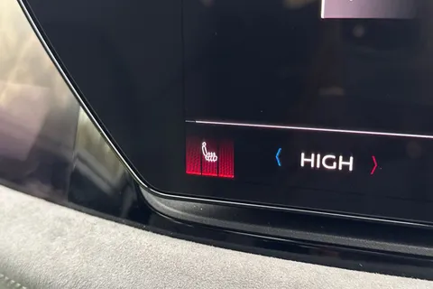 KW74VJY Audi A6 E-Tron Avant Avant Edition 1 e-tron performance  270,00 kW Thumbnail #49