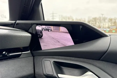 KW74VJY Audi A6 E-Tron Avant Avant Edition 1 e-tron performance  270,00 kW Thumbnail #53