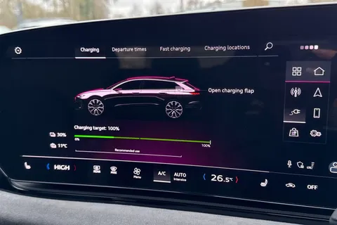 KW74VJY Audi A6 E-Tron Avant Avant Edition 1 e-tron performance  270,00 kW Thumbnail #57