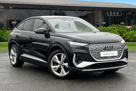 WD22LXH Audi Q4 e-tron Q4 Sportback S line 35 e-tron 125,00 kW Thumbnail #2