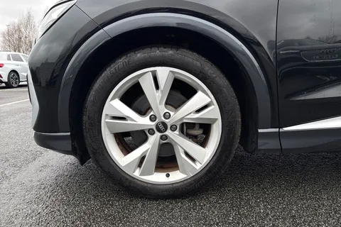 WD22LXH Audi Q4 e-tron Q4 Sportback S line 35 e-tron 125,00 kW Thumbnail #14