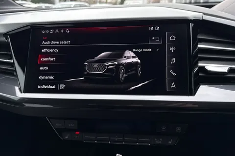 WD22LXH Audi Q4 e-tron Q4 Sportback S line 35 e-tron 125,00 kW Thumbnail #32