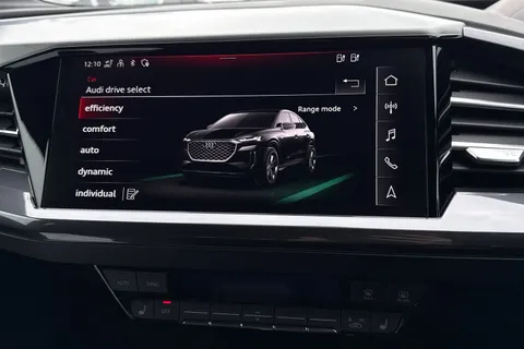 WD22LXH Audi Q4 e-tron Q4 Sportback S line 35 e-tron 125,00 kW Thumbnail #33