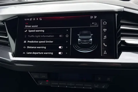 WD22LXH Audi Q4 e-tron Q4 Sportback S line 35 e-tron 125,00 kW Thumbnail #34