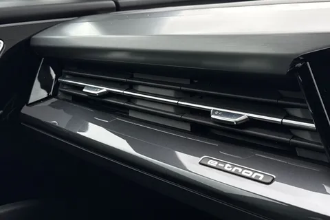 WD22LXH Audi Q4 e-tron Q4 Sportback S line 35 e-tron 125,00 kW Thumbnail #61