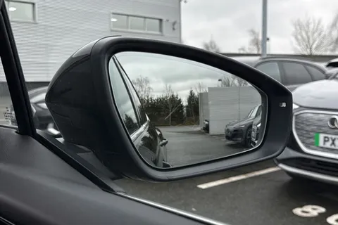 WD22LXH Audi Q4 e-tron Q4 Sportback S line 35 e-tron 125,00 kW Thumbnail #62