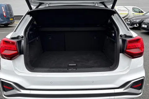 NJ24FGP Audi Q2 S line 35 TFSI  150 PS 6-speed Thumbnail #8