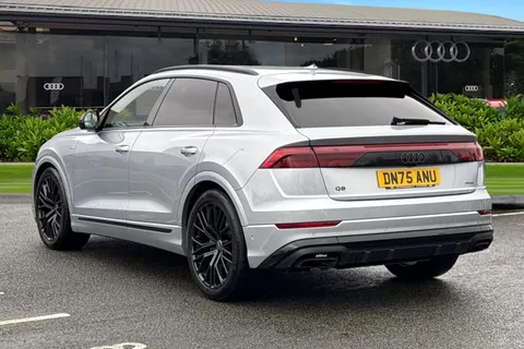 2 of 67 for Audi Q8 SUV Black Edition 50 TDI quattro 286 PS tiptronic