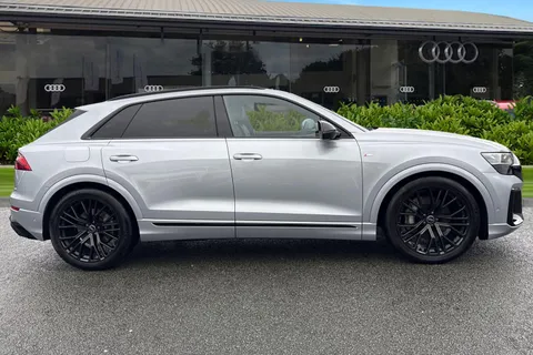 3 of 67 for Audi Q8 SUV Black Edition 50 TDI quattro 286 PS tiptronic