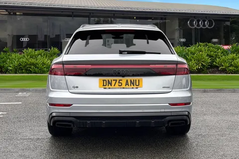 4 of 67 for Audi Q8 SUV Black Edition 50 TDI quattro 286 PS tiptronic