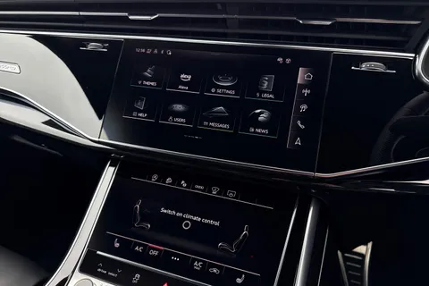 37 of 67 for Audi Q8 SUV Black Edition 50 TDI quattro 286 PS tiptronic