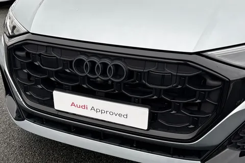 42 of 67 for Audi Q8 SUV Black Edition 50 TDI quattro 286 PS tiptronic