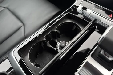 50 of 67 for Audi Q8 SUV Black Edition 50 TDI quattro 286 PS tiptronic