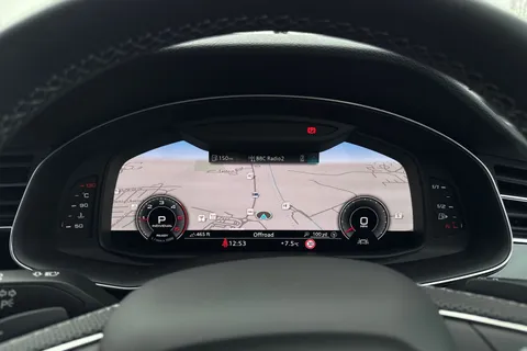 61 of 67 for Audi Q8 SUV Black Edition 50 TDI quattro 286 PS tiptronic