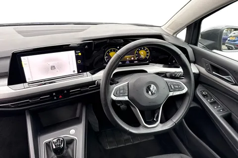 18 of 44 for Volkswagen Golf 1.5 TSI Life 5dr | Discover Media Navigation | App-Connect