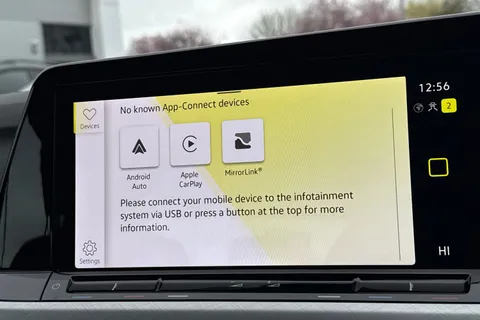 28 of 44 for Volkswagen Golf 1.5 TSI Life 5dr | Discover Media Navigation | App-Connect