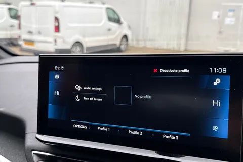 DA23HLK PEUGEOT 3008 1.2 PureTech Allure Premium + EAT Euro 6 (s/s) 5dr Thumbnail #56