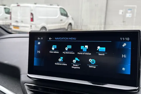 DA23HLK PEUGEOT 3008 1.2 PureTech Allure Premium + EAT Euro 6 (s/s) 5dr Thumbnail #58