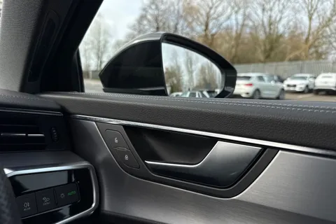 21 of 66 for Audi A6 Saloon S line 40 TDI quattro 204 PS S tronic