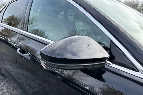 28 of 66 for Audi A6 Saloon S line 40 TDI quattro 204 PS S tronic