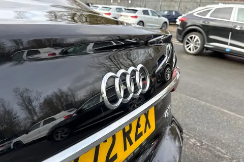 31 of 66 for Audi A6 Saloon S line 40 TDI quattro 204 PS S tronic