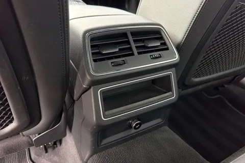 35 of 66 for Audi A6 Saloon S line 40 TDI quattro 204 PS S tronic