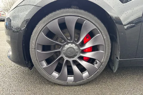 13 of 67 for Tesla Model 3 (Dual Motor) Performance Auto 4WDE 4dr (Performance Upgrade)