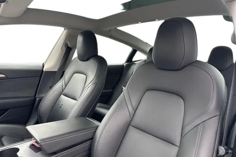 16 of 67 for Tesla Model 3 (Dual Motor) Performance Auto 4WDE 4dr (Performance Upgrade)