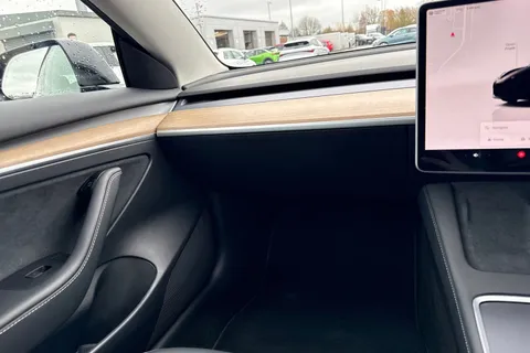 20 of 67 for Tesla Model 3 (Dual Motor) Performance Auto 4WDE 4dr (Performance Upgrade)