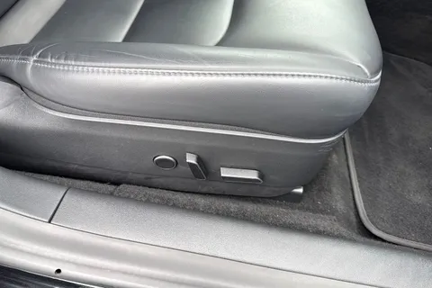 38 of 67 for Tesla Model 3 (Dual Motor) Performance Auto 4WDE 4dr (Performance Upgrade)