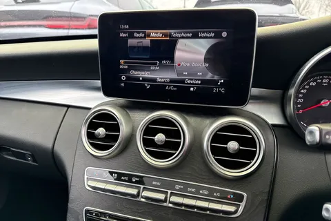 DX17YTA Mercedes-Benz C Class 1.6 C200d AMG Line (Premium Plus) G-Tronic+ Euro 6 (s/s) 4dr Thumbnail #38