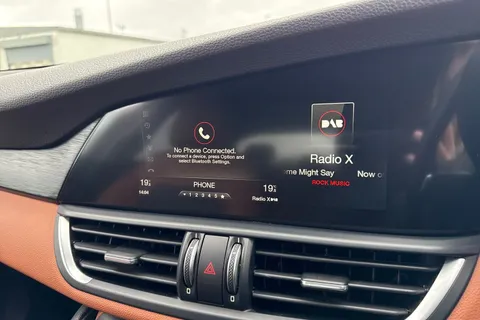 WP66LNC Alfa Romeo Giulia 2.2 TD Super Auto Euro 6 (s/s) 4dr Thumbnail #50