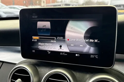 DX17YTA Mercedes-Benz C Class 1.6 C200d AMG Line (Premium Plus) G-Tronic+ Euro 6 (s/s) 4dr Thumbnail #56