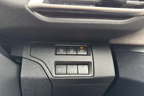 JSZ6856 PEUGEOT 3008 1.6 13.2kWh GT e-EAT Euro 6 (s/s) 5dr Thumbnail #45