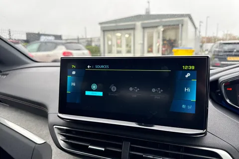 JSZ6856 PEUGEOT 3008 1.6 13.2kWh GT e-EAT Euro 6 (s/s) 5dr Thumbnail #52