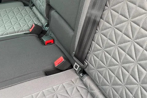 MK23NVZ Volkswagen Tiguan 1.5 TSI 150 Life 5dr **FOLDING MIRRORS, SPACE SAVER** Thumbnail #31