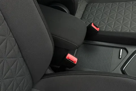 MK23NVZ Volkswagen Tiguan 1.5 TSI 150 Life 5dr **FOLDING MIRRORS, SPACE SAVER** Thumbnail #34