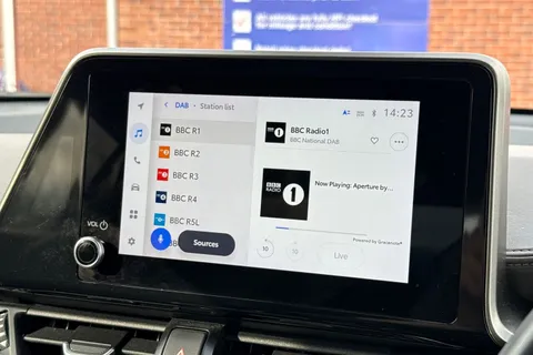 LA72UZV Toyota C-Hr 1.8 VVT-h Excel CVT Euro 6 (s/s) 5dr Thumbnail #21