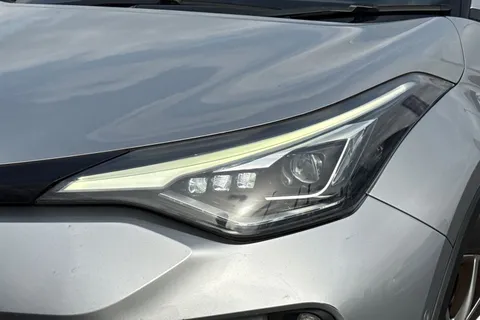 LA72UZV Toyota C-Hr 1.8 VVT-h Excel CVT Euro 6 (s/s) 5dr Thumbnail #28