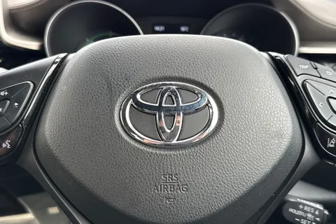 LA72UZV Toyota C-Hr 1.8 VVT-h Excel CVT Euro 6 (s/s) 5dr Thumbnail #36