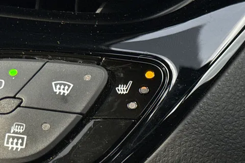 LA72UZV Toyota C-Hr 1.8 VVT-h Excel CVT Euro 6 (s/s) 5dr Thumbnail #40