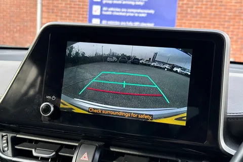 LA72UZV Toyota C-Hr 1.8 VVT-h Excel CVT Euro 6 (s/s) 5dr Thumbnail #47