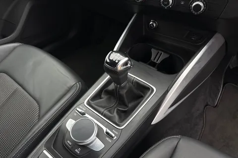 WK73VFJ Audi Q2 S line 35 TFSI  150 PS 6-speed Thumbnail #24