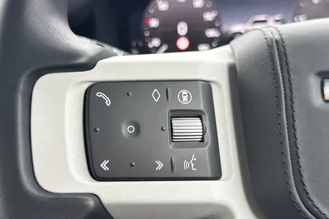 KT25OTA Land Rover Defender 90 3.0 D250 X-Dynamic HSE 3dr Thumbnail #47