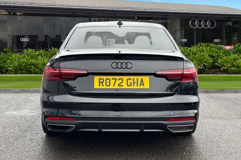 RO72GHA Audi A4 Black Edition 35 TDI 163 PS S tronic Thumbnail #5